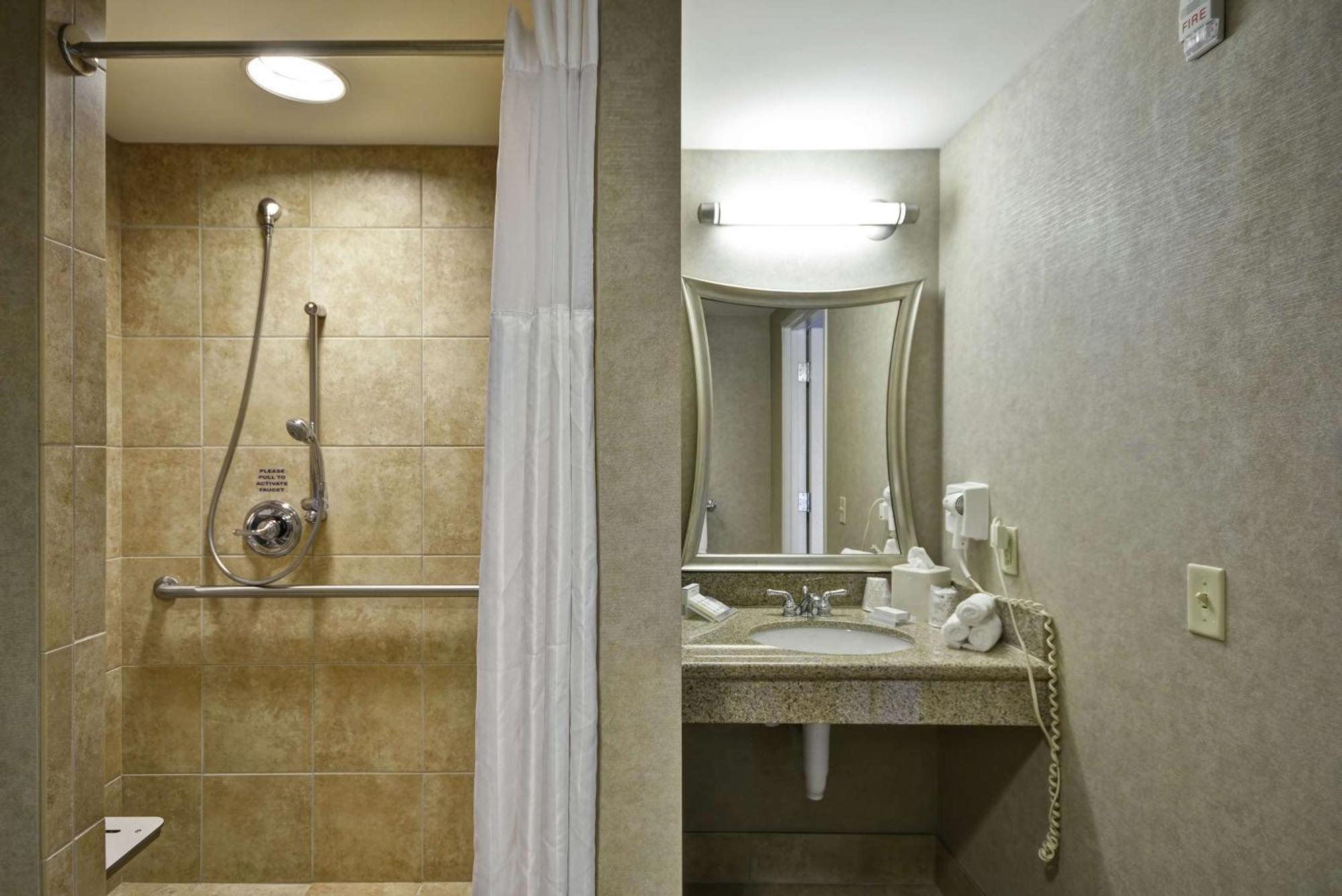 Hilton Garden Inn Toledo / Perrysburg Luaran gambar